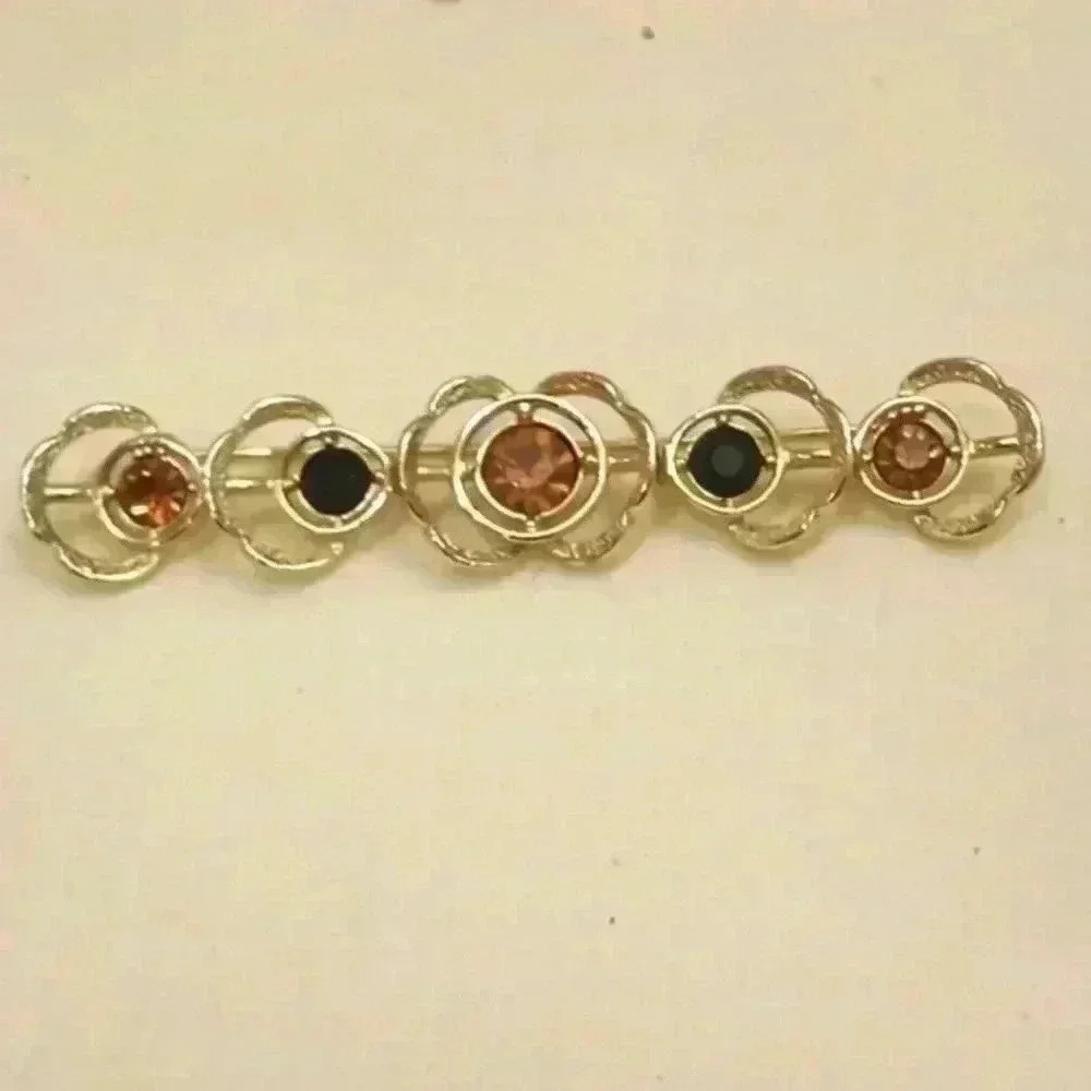 Sarah Coventry Amber-Jet Bar Pin‎